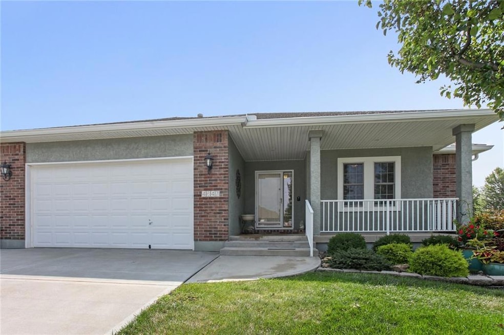 4647 SW Olympia Place, Lees Summit, MO 64082 - photo 1