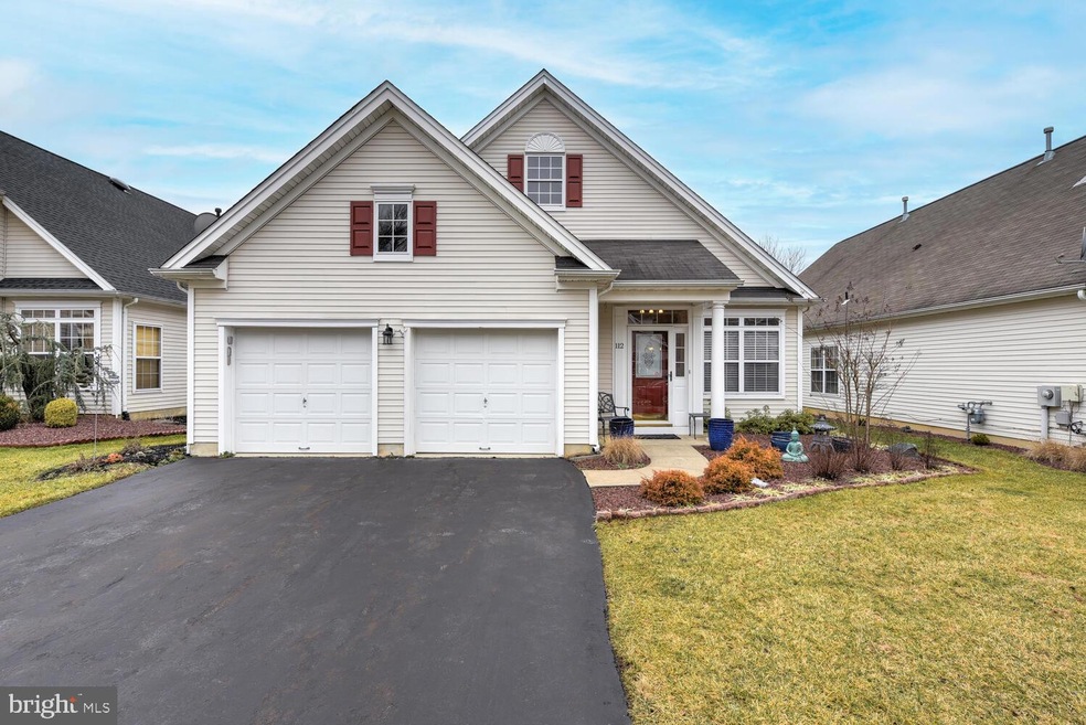 112 Tunicflower Ln, Princeton Junction, NJ 08550 - photo 1