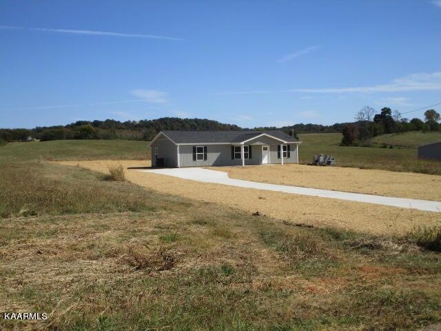 1401 Howell River Rd, Rutledge, TN 37861 - photo 1