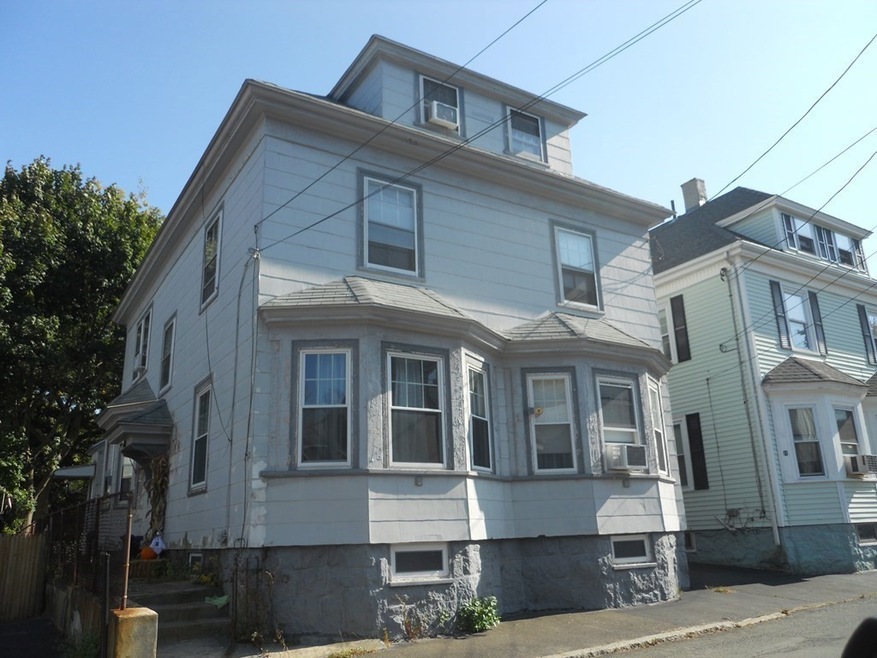 9 E Collins St, Salem, MA 01970 - photo 1