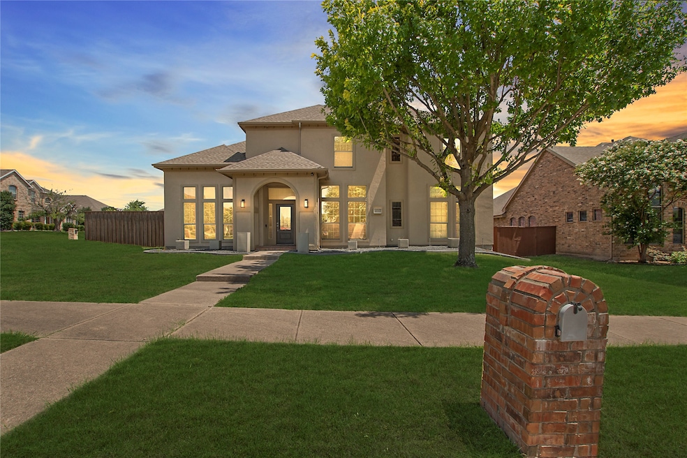 For Sale $560,000 • Co-Listing Agent
