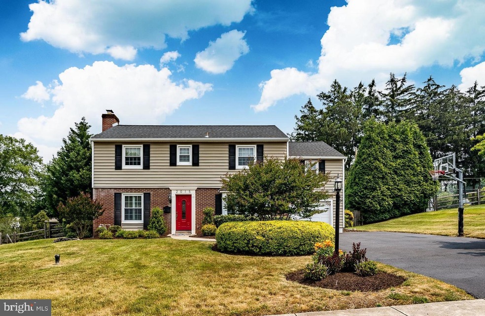 2015 Hemlock Rd, Norristown, PA 19403 - photo 1