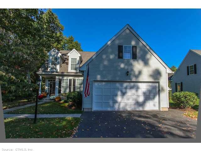 17 Cavendish Place unit 17, Avon, CT 06001 - photo 1