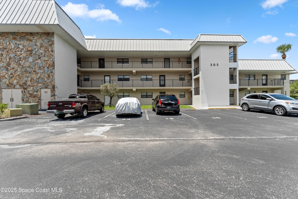 305 Tangle Run Blvd unit 1216, Melbourne, FL 32940 - photo 1