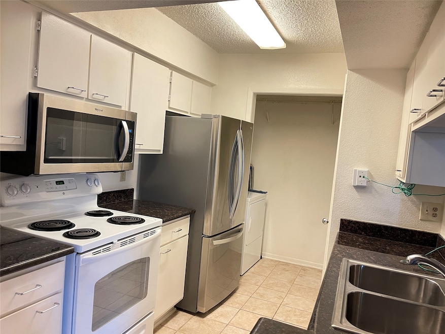 2800 Jeanetta St unit 2204, Houston, TX 77063 - photo 1