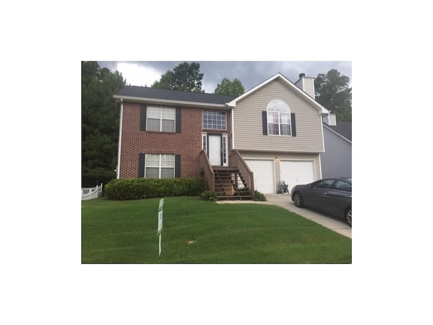 This home has fabulous Curb Appeal!