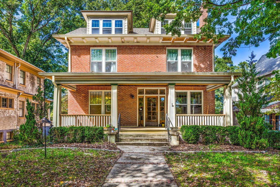 Beautiful 2-story home