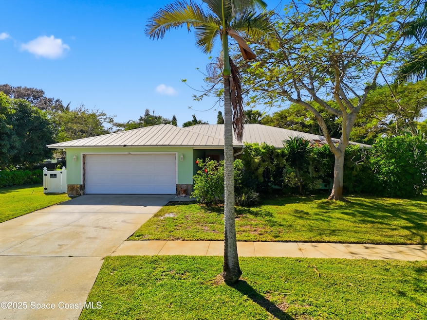 01-2108 Rosewood Dr-33