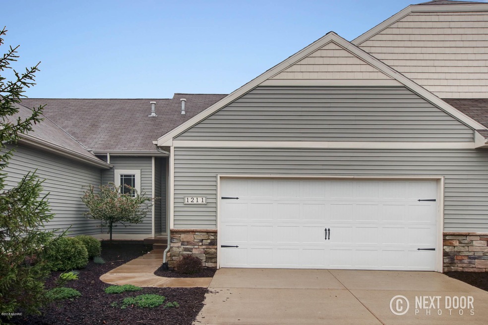 1211 Coopers Pass