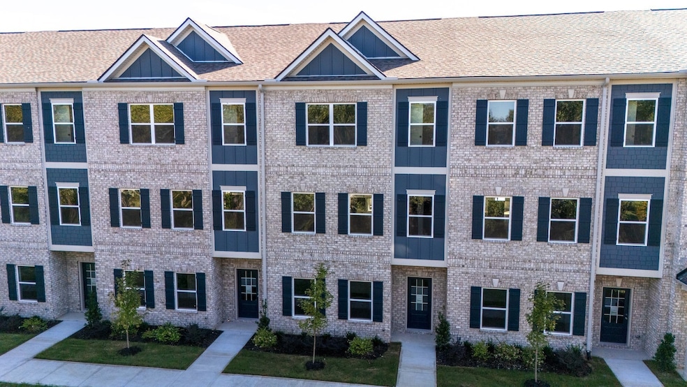 125 Rosebush Ln, Lebanon, TN 37087 - photo 1