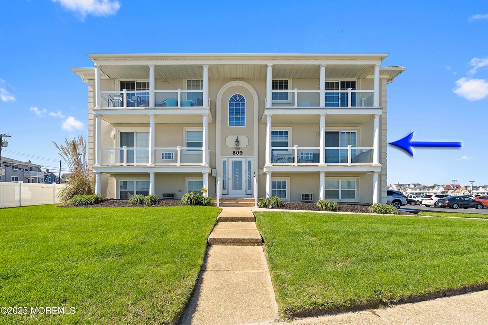 809 N Ocean Ave unit 9, Avon-By-the-sea, NJ 07717 - photo 1