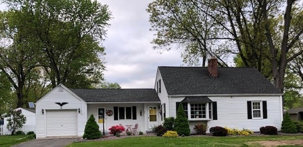 40 Ballard Ave, Springfield, MA 01119 - photo 1