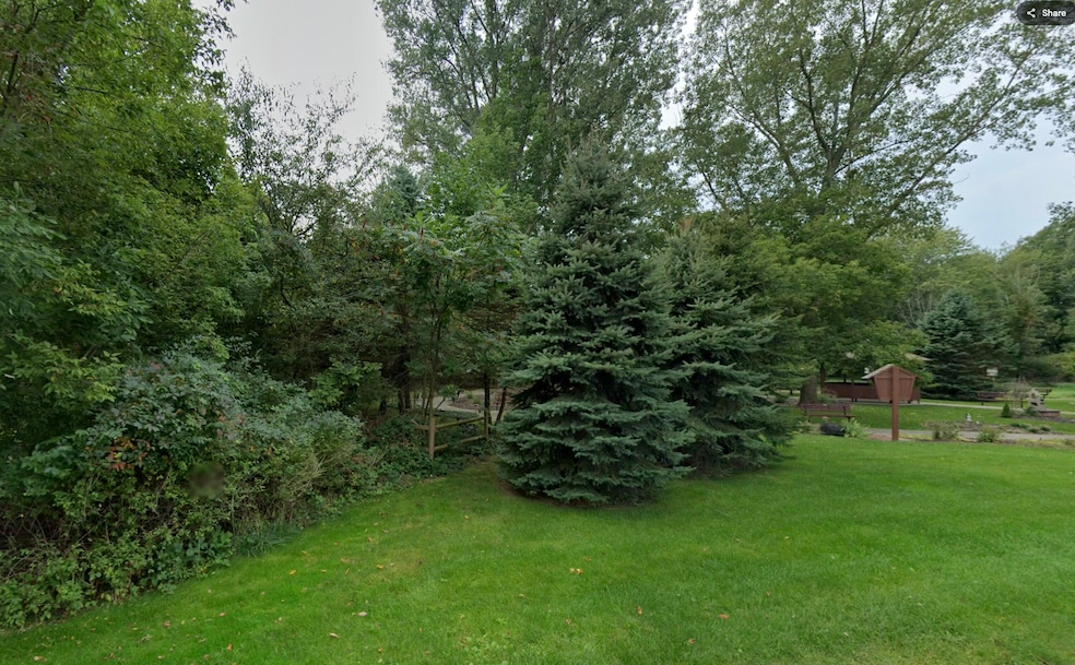 306 Beachwood Way unit 7, Douglas, MI 49406 - photo 1