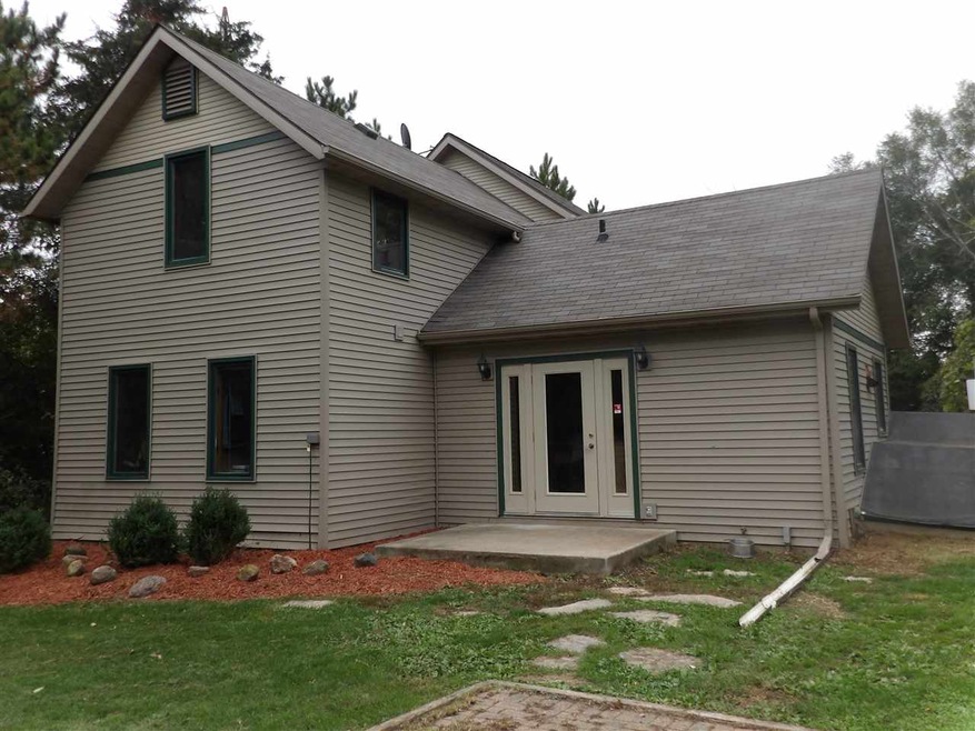 569 Hwy 14, Rutland, WI 53521 - photo 1