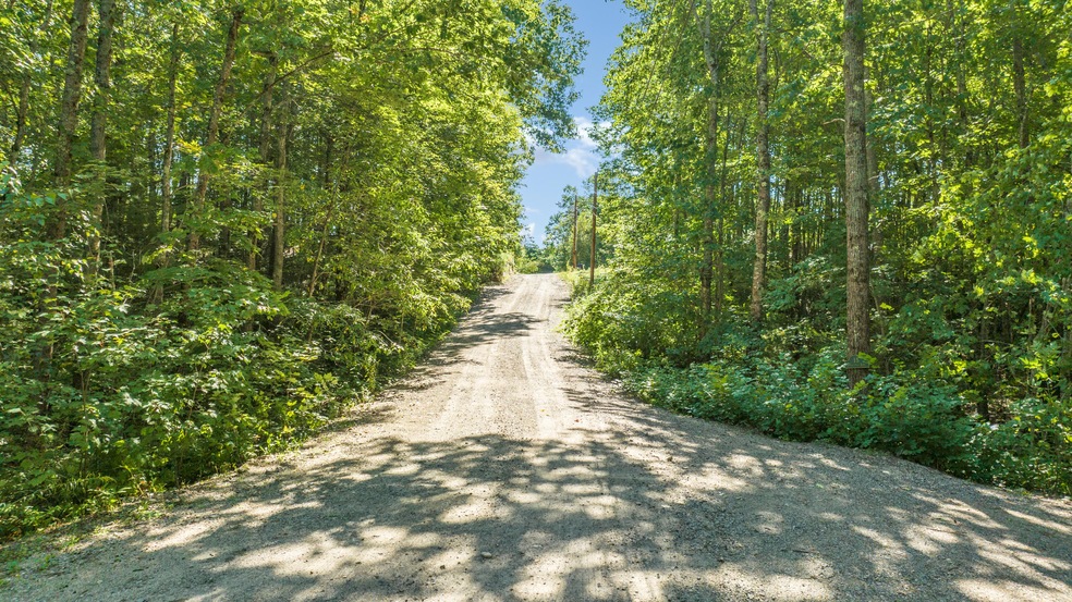 17 Dragonfly Ln, Kennebunk, ME 04043 - photo 1