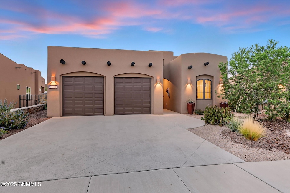 8065 Willow Bloom Cir, Las Cruces, NM 88007 - photo 1