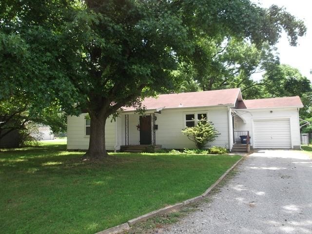 403 NW 7th St, Bentonville, AR 72712 - photo 1