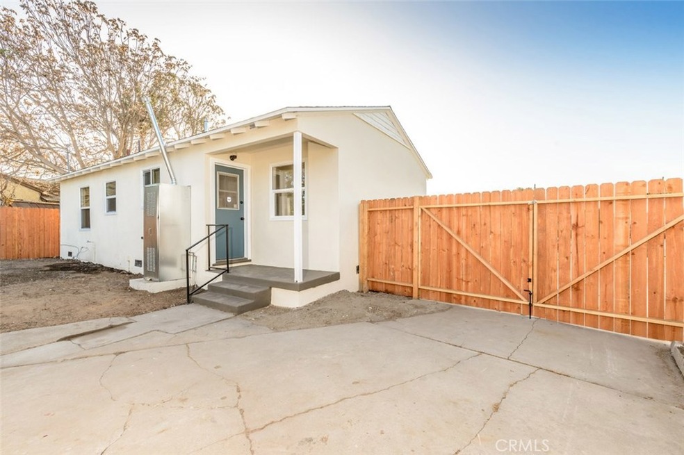 1115 E 118th Place, Los Angeles, CA 90059 - photo 1