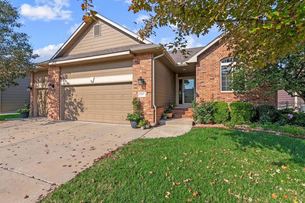 For Sale $369,900 • Co-Listing Agent