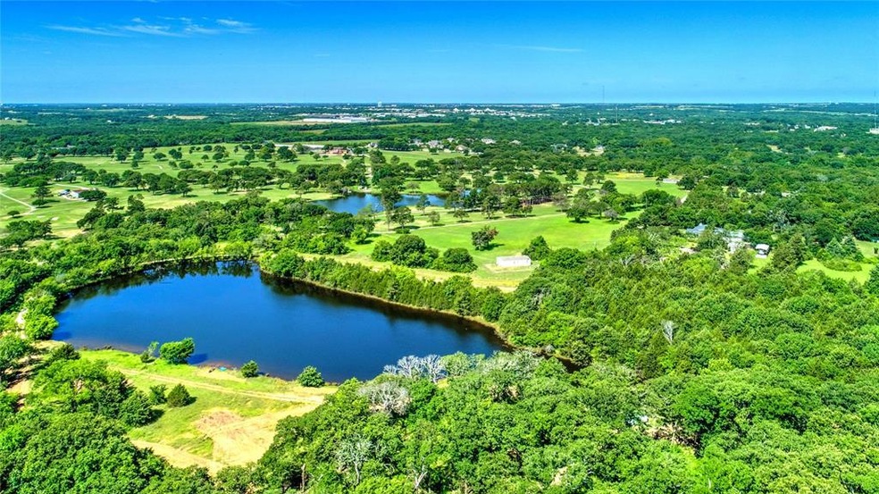 146+ AC Fannin St, Denison, TX 75021 - photo 1