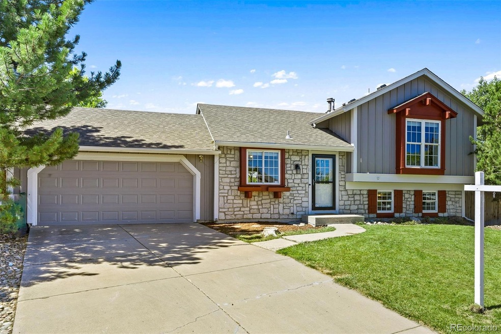 21638 E Powers Cir S, Centennial, CO 80015 - photo 1