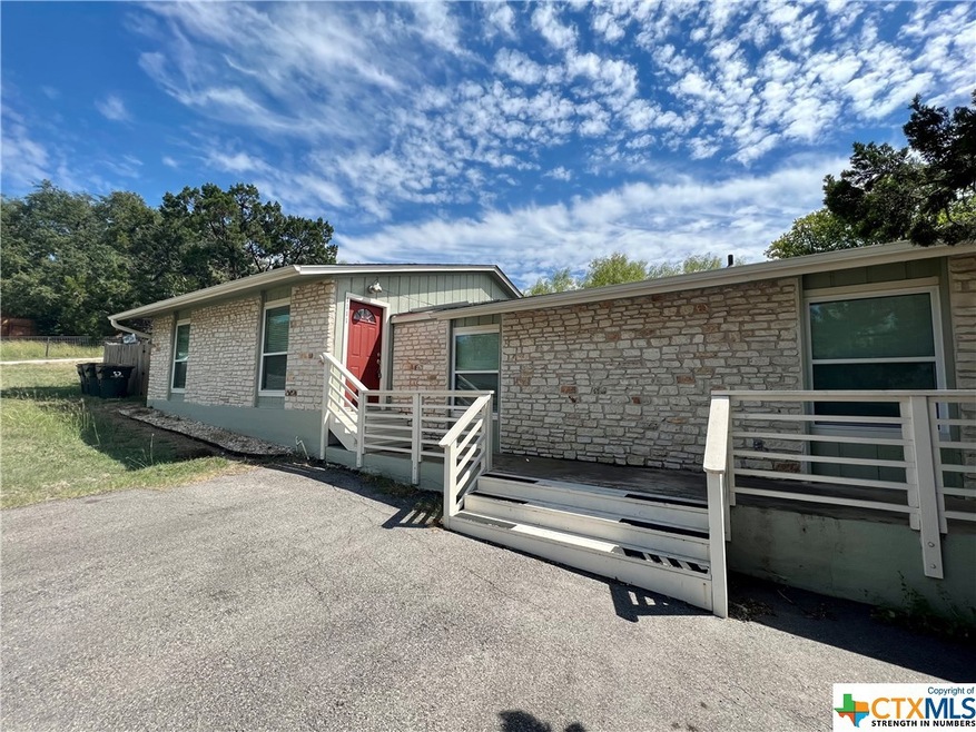 1111 Hazelton St unit 1113, San Marcos, TX 78666 - photo 1