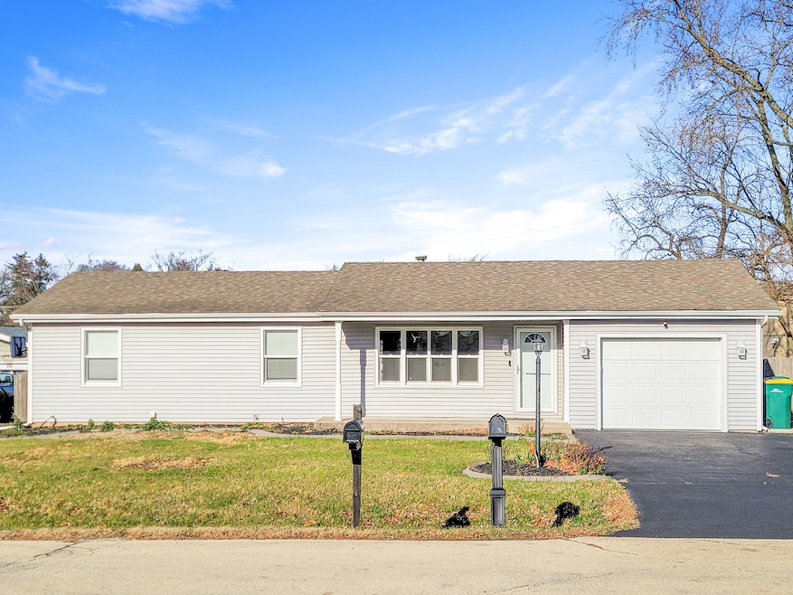 unlisted-address, Shorewood, IL 60404 - photo 1