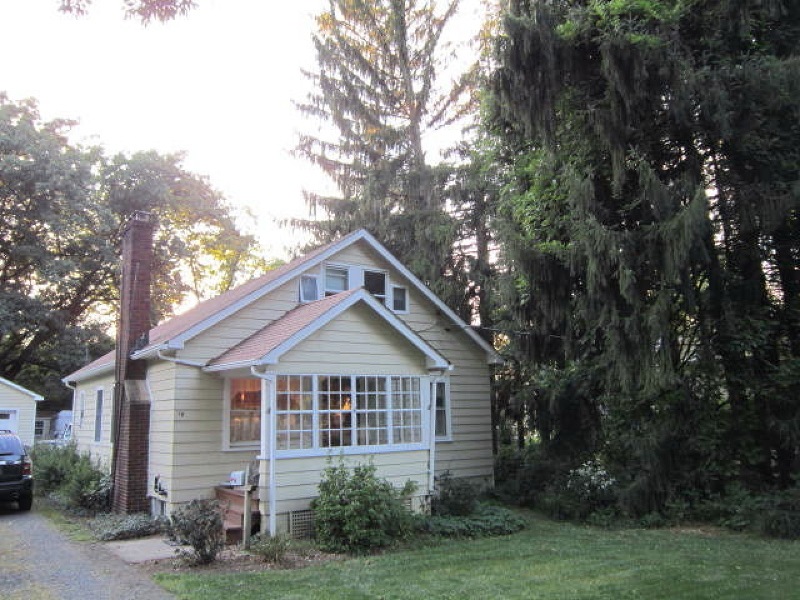 18 Lake Dr, Mendham, NJ 07945 - photo 1