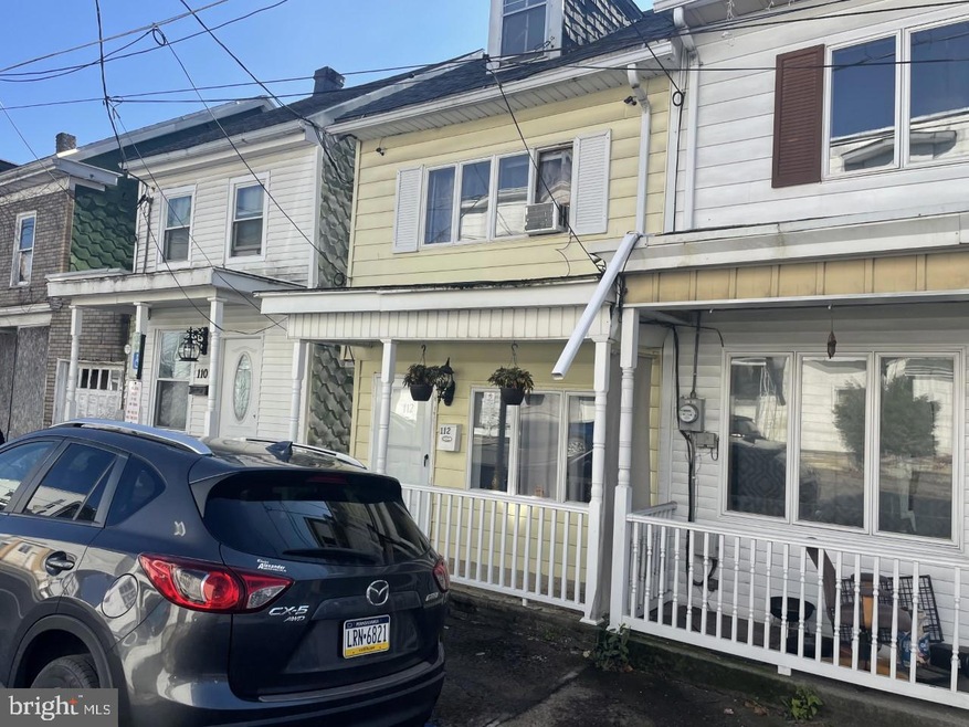 112 W Laurel St, Shenandoah, PA 17976 - photo 1
