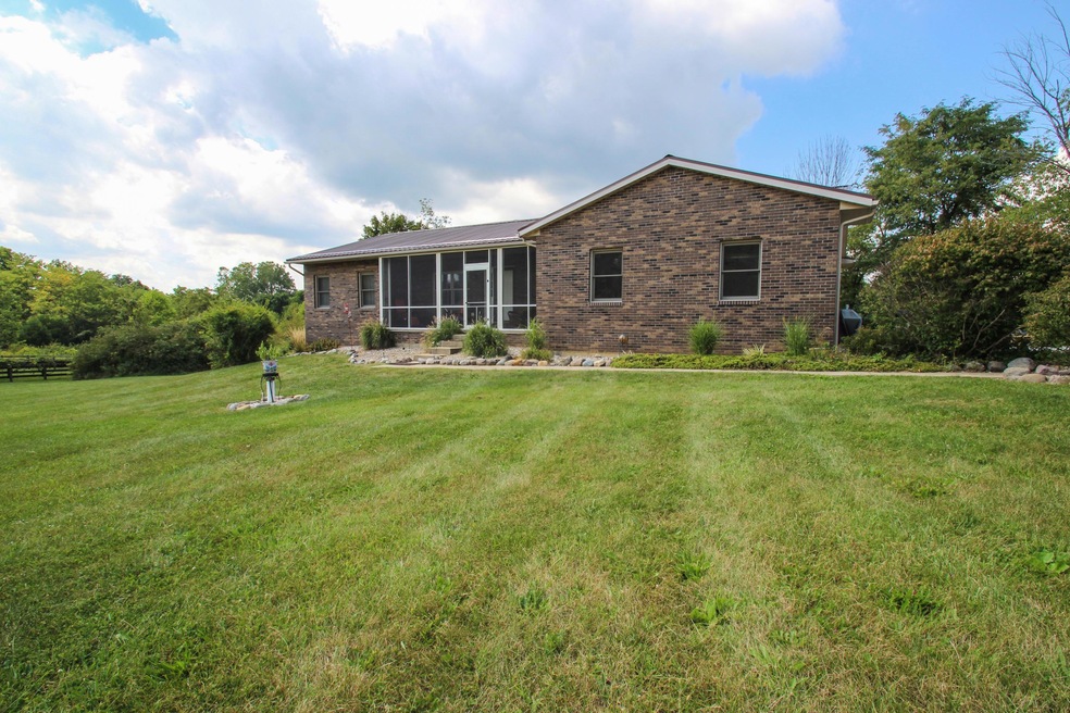 Exterior Front- Photo 3