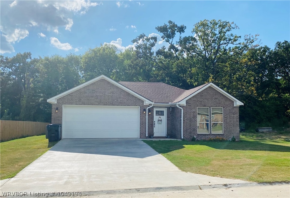 1006 S Hugo St, Muldrow, OK 74948 - photo 1