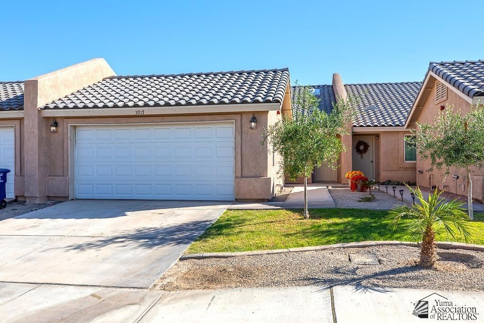3917 S Desert Sky Dr, Yuma, AZ 85365 - photo 1