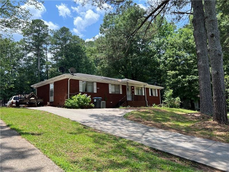 1090 1086 Vonda Ln