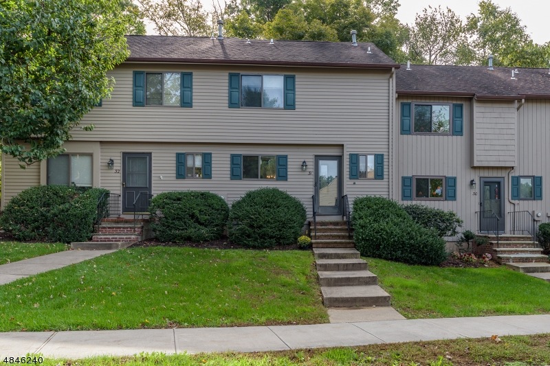 31 Chestnut Ct, High Bridge, NJ 08829 - photo 1