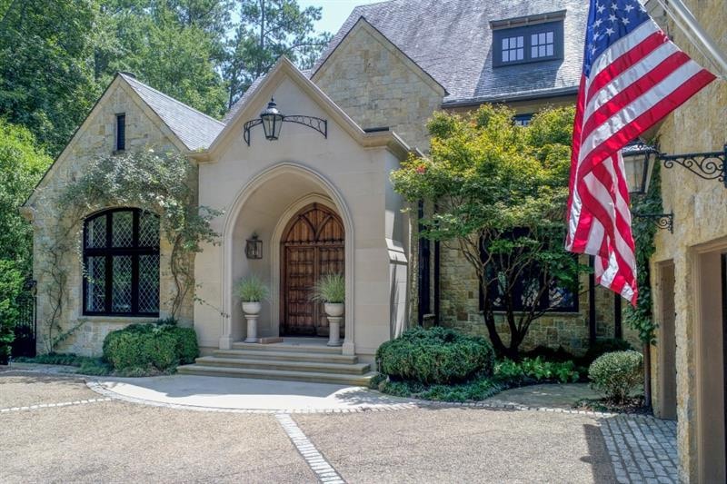 910 Hurleston Ln, Alpharetta, GA 30022 - photo 1