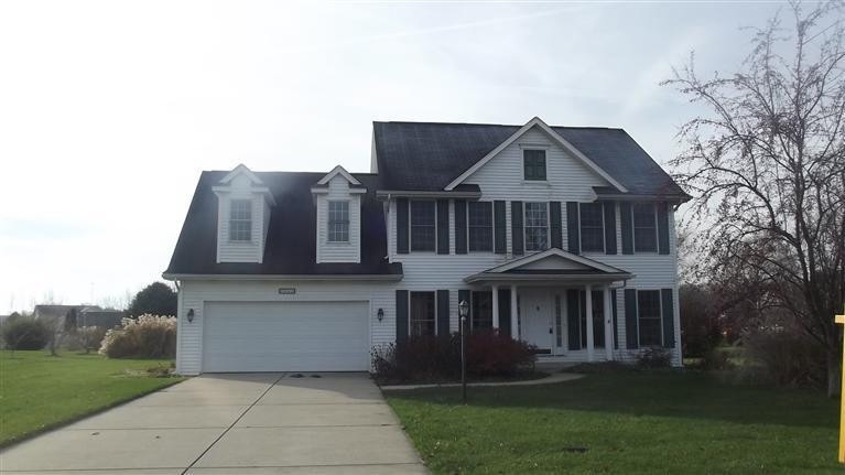 846 E Remington Square, La Porte, IN 46350 - photo 1