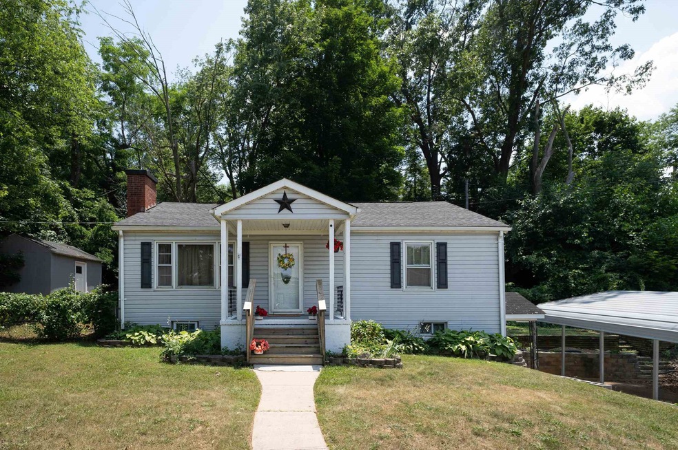 1312 E Main St, Luray, VA 22835 - photo 1