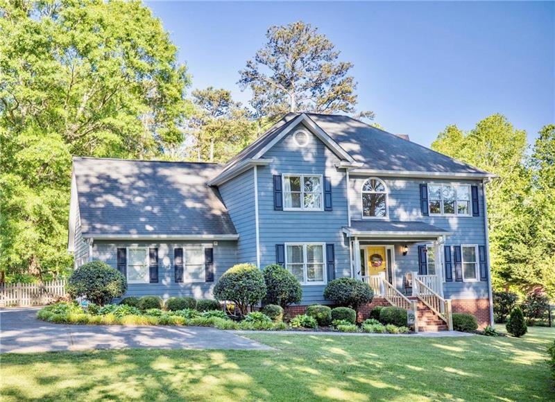 32 Hidden Lakes Dr, Carrollton, GA 30116 - photo 1