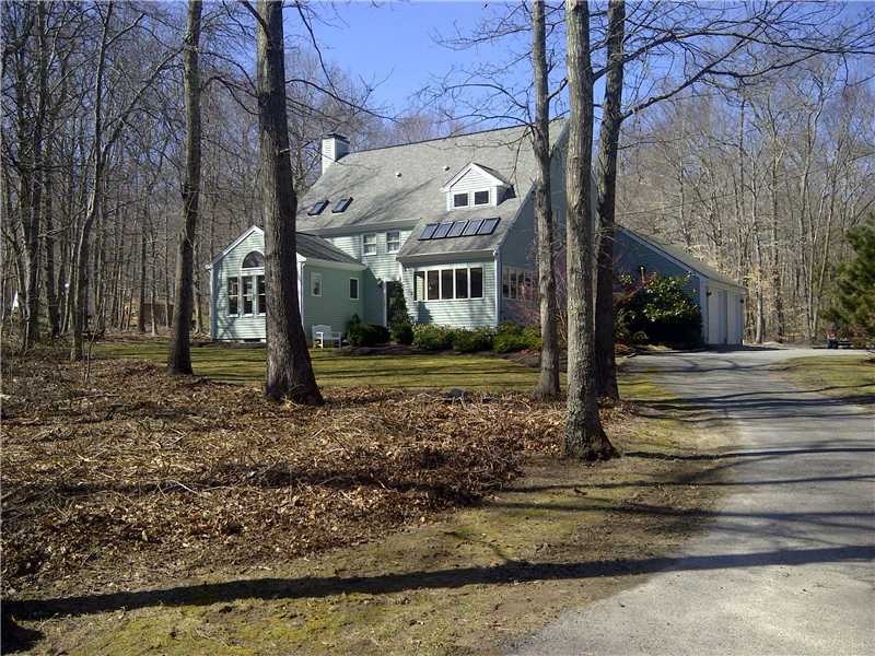 54 Sleepy Hollow Rd, Tiverton, RI 02878 - photo 1
