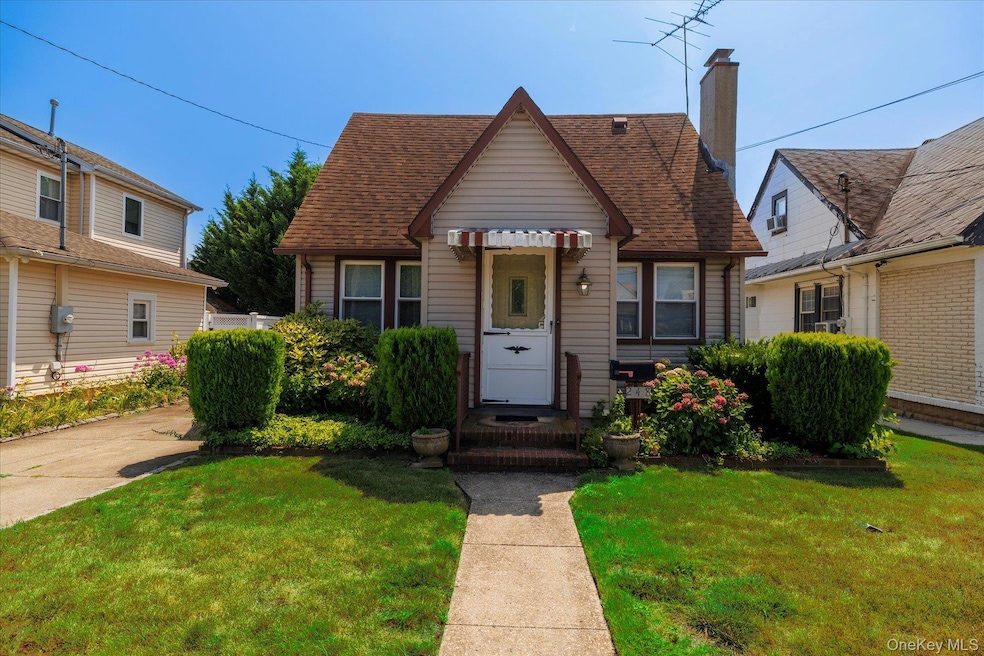 248 New York Ave, Oceanside, NY 11572 - photo 1