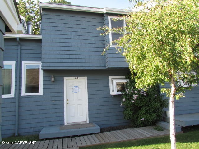 111-142224 Front Exterior