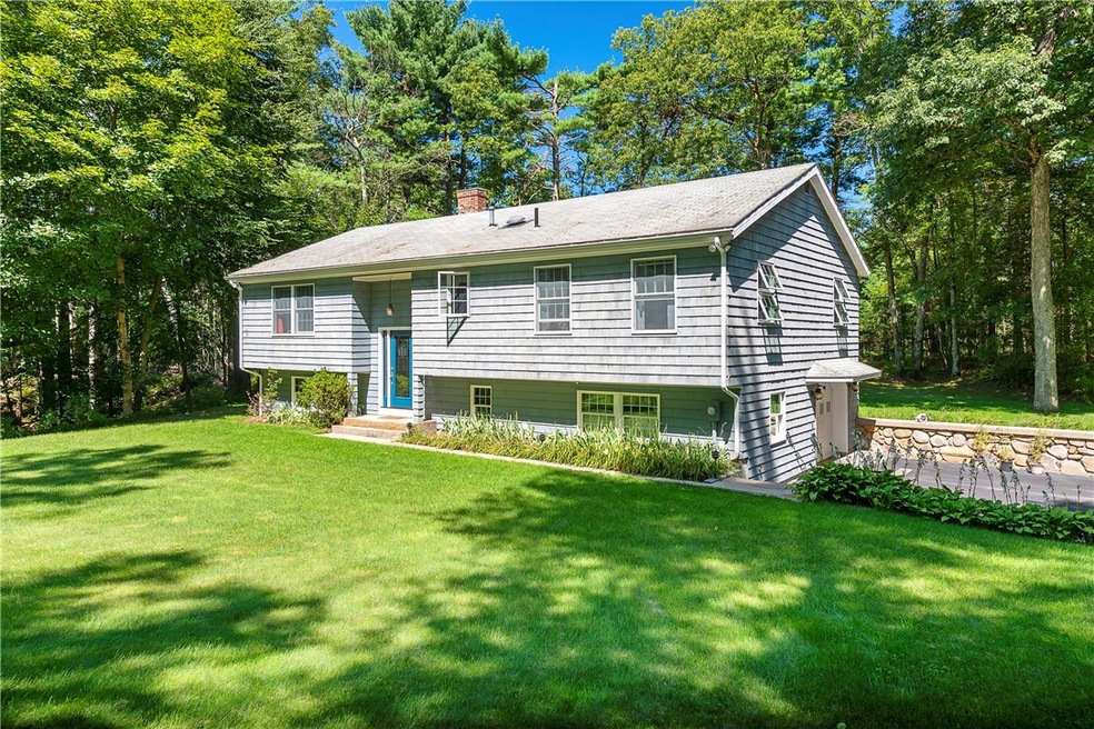 863 Putnam Pike, Chepachet, RI 02814 - photo 1