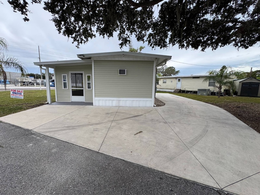 2201 S US Highway 41 unit 86, Ruskin, FL 33570 - photo 1