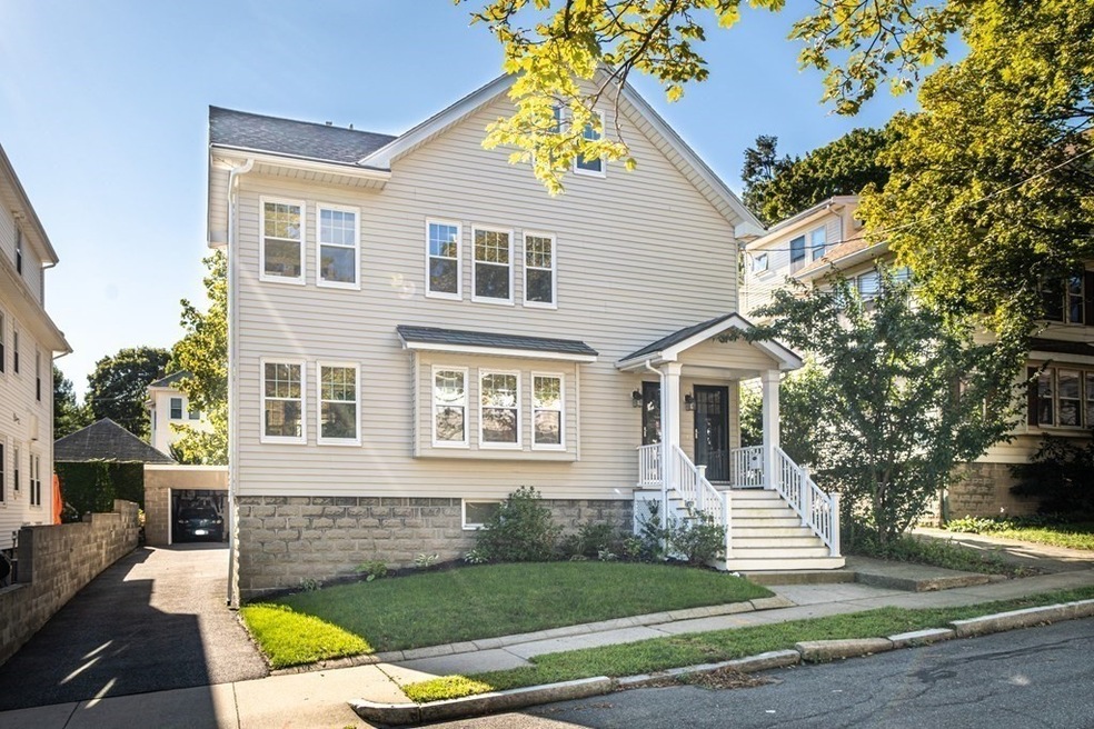 74 Newport St unit 74, Arlington, MA 02476 - photo 1