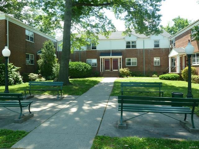 560 Tuckahoe Rd unit 7B, Yonkers, NY 10710 - photo 1