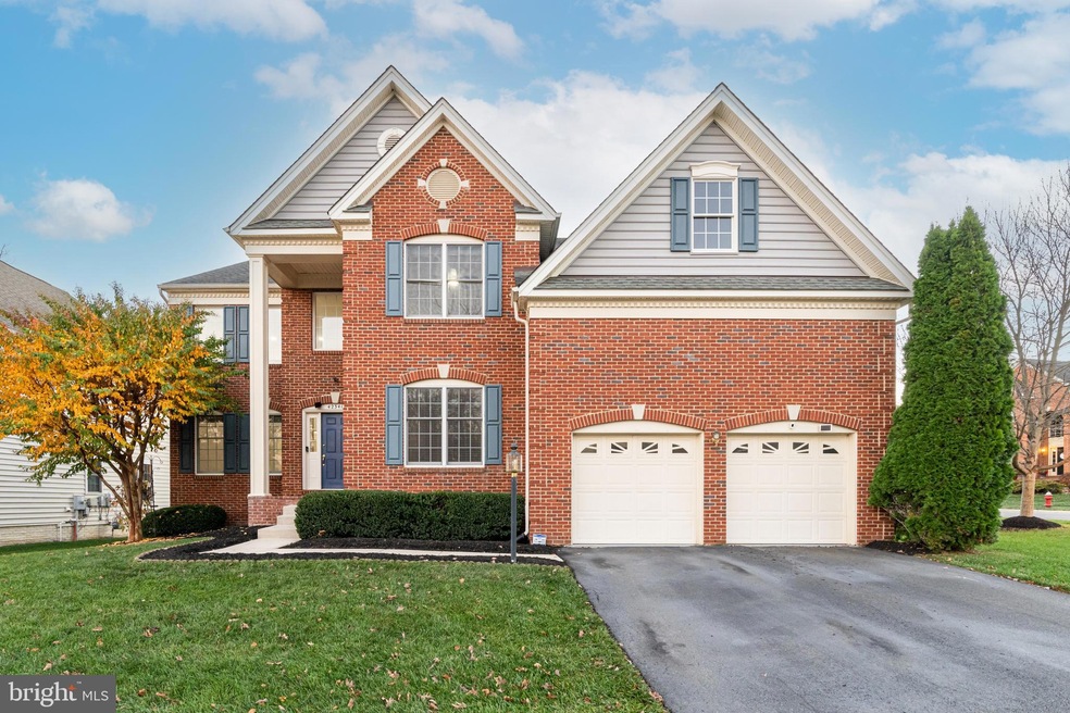 Sold $1,035,000 • Co-Listing Agent