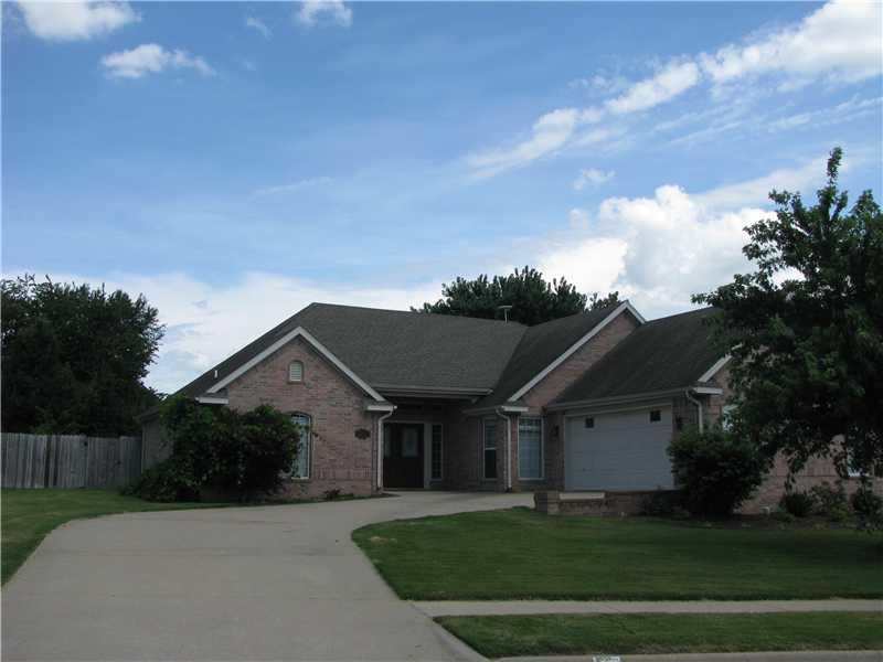 306 NW Saddlebrook Dr, Bentonville, AR 72712 - photo 1