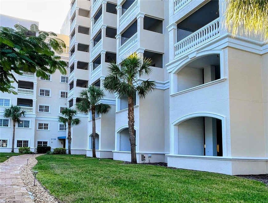 3730 Cadbury Cir unit 400, Venice, FL 34293 - photo 1