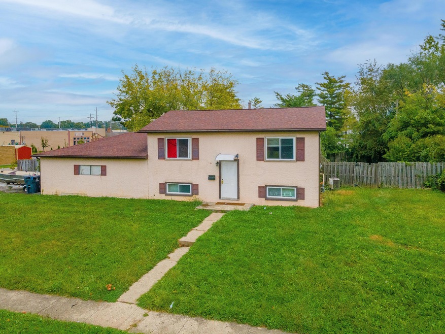 1038 Ross Rd, Columbus, OH 43227 - photo 1