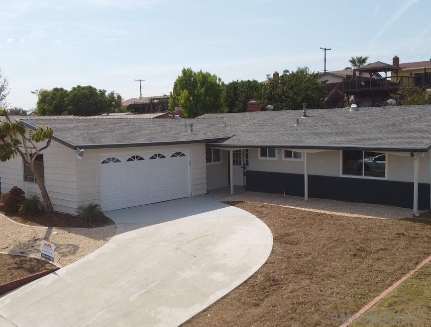 329 E Moss St, Chula Vista, CA 91911 - photo 1